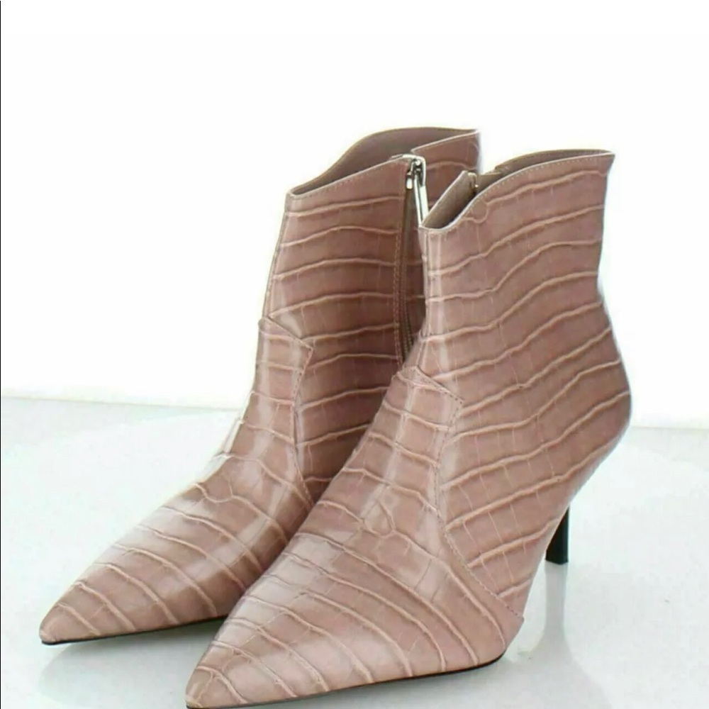 Who what Wear kitten heel boots
